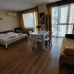 Апартамент ваканционно студио аквария *