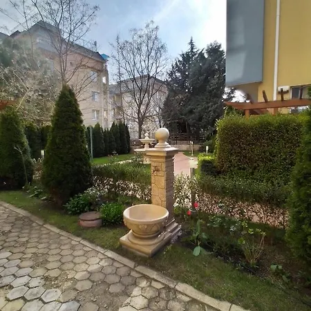 Apartman ваканционно студио аквария