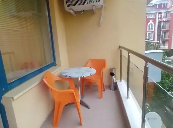 ваканционно студио аквария Lägenhet Slăntjev Brjag