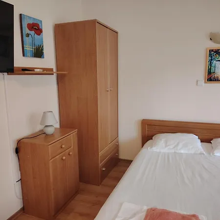 ваканционно студио аквария Apartman *